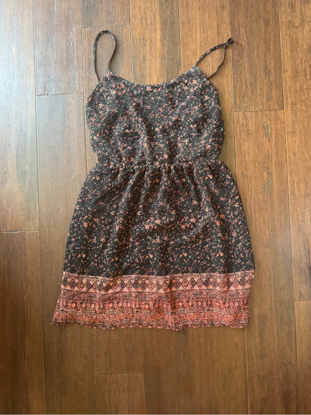 Forever 21 Black and Rust Border Print Mini Dress